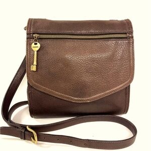 Vintage FOSSIL 75082 Black Leather Crossbody Shoulder Dark brown